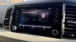 2019 (69) SKODA KAROQ 1.5 TSI SE L 5dr DSG 4762367