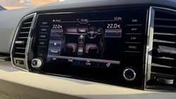 2019 (69) SKODA KAROQ 1.5 TSI SE L 5dr DSG 4762375