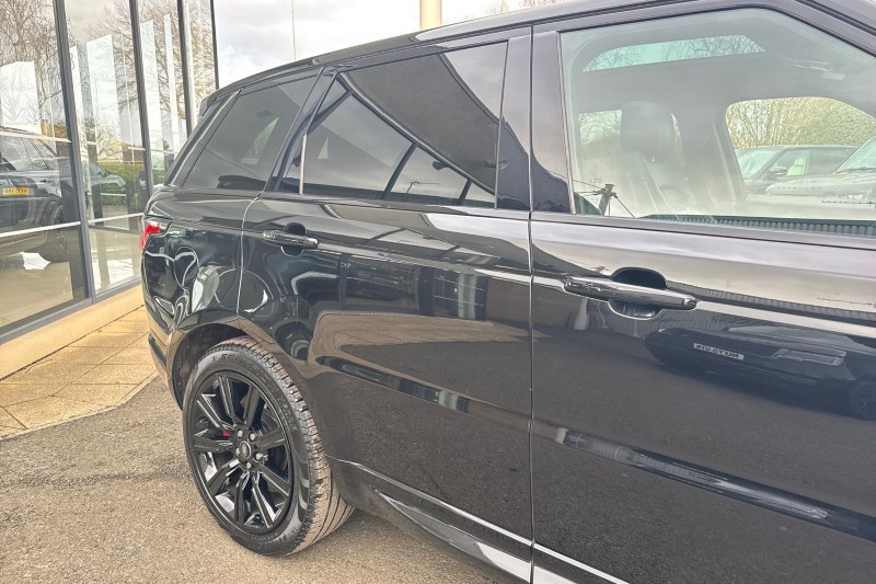 2022 (71) LAND ROVER RANGE ROVER SPORT 2.0 P400e HSE Dynamic Black 5dr Auto 5075584