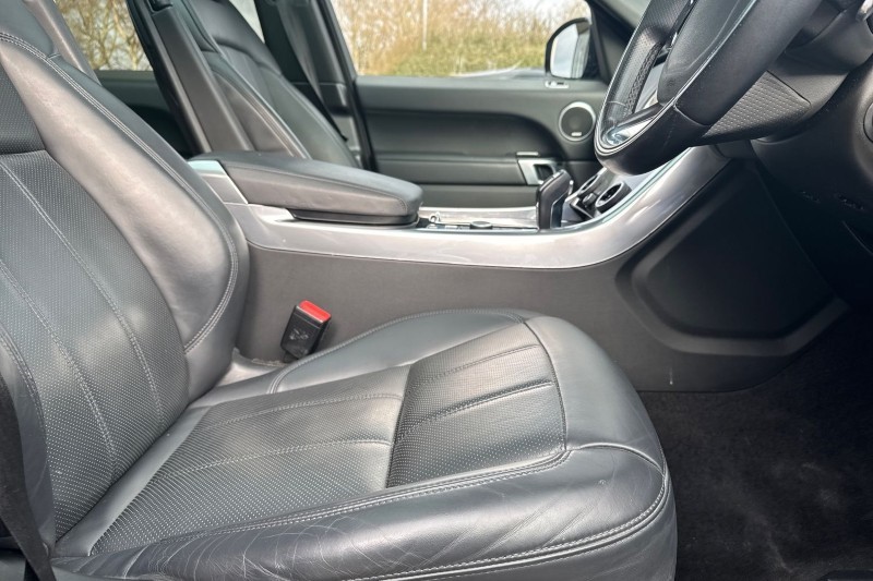 2022 (71) LAND ROVER RANGE ROVER SPORT 2.0 P400e HSE Dynamic Black 5dr Auto 5075555