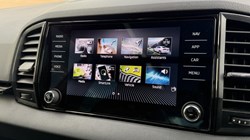 2022 (72) SKODA KAROQ 1.5 TSI Sportline 5dr 4708944