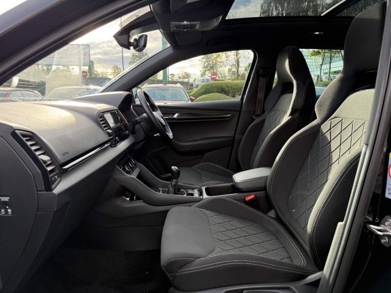 2022 (72) SKODA KAROQ 1.5 TSI Sportline 5dr 4708956