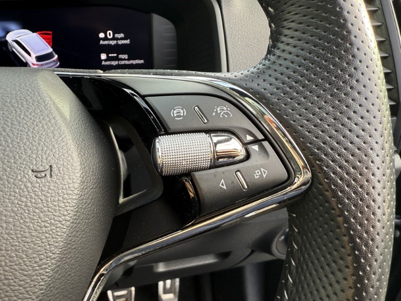 2022 (72) SKODA KAROQ 1.5 TSI Sportline 5dr 4708933