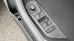 2023 (73) SKODA KAROQ 1.5 TSI SE L 5dr 4750714