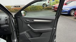 2023 (73) SKODA KAROQ 1.5 TSI SE L 5dr 4750713