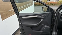 2023 (73) SKODA KAROQ 1.5 TSI SE L 5dr 4750743