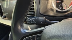 2019 (69) SKODA KAROQ 1.0 TSI SE L 5dr 4796563