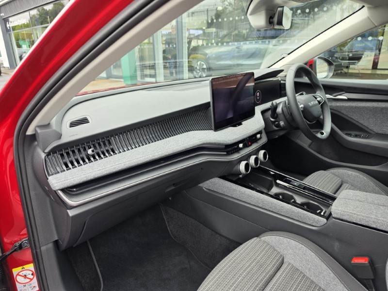 2025 (75) SKODA SUPERB 2.0 TDI SE Technology 5dr DSG 5431267