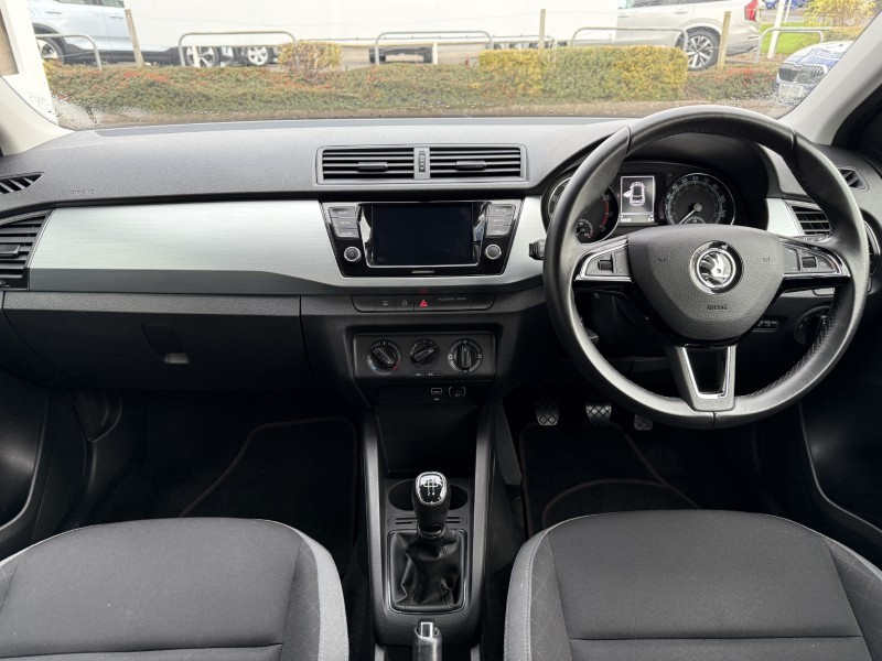 2020 (20) SKODA FABIA 1.0 TSI Colour Edition 5dr 4803428