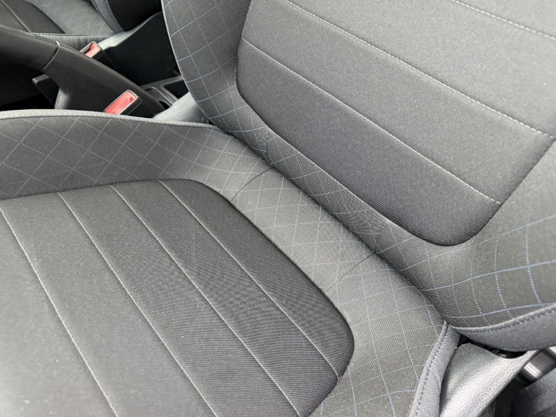 2020 (20) SKODA FABIA 1.0 TSI Colour Edition 5dr 4803421