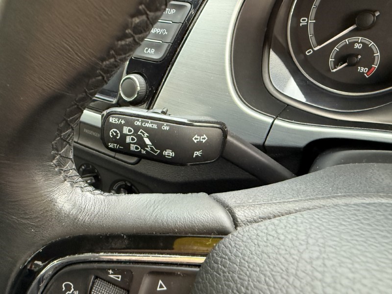 2020 (20) SKODA FABIA 1.0 TSI Colour Edition 5dr 4803408