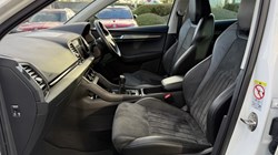 2023 (23) SKODA KAROQ 1.5 TSI SE L 5dr 4796373