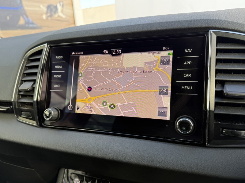 2023 (23) SKODA KAROQ 1.5 TSI SE L 5dr 4796363