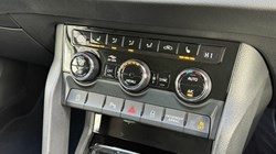 2023 (23) SKODA KAROQ 1.5 TSI SE L 5dr 4796356