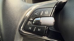 2023 (23) SKODA KAROQ 1.5 TSI SE L 5dr 4796352