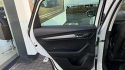 2023 (23) SKODA KAROQ 1.5 TSI SE L 5dr 4796378