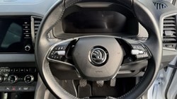 2023 (23) SKODA KAROQ 1.5 TSI SE L 5dr 4796351