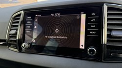 2023 (23) SKODA KAROQ 1.5 TSI SE L 5dr 4796362