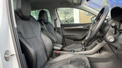 2023 (23) SKODA KAROQ 1.5 TSI SE L 5dr 4796346