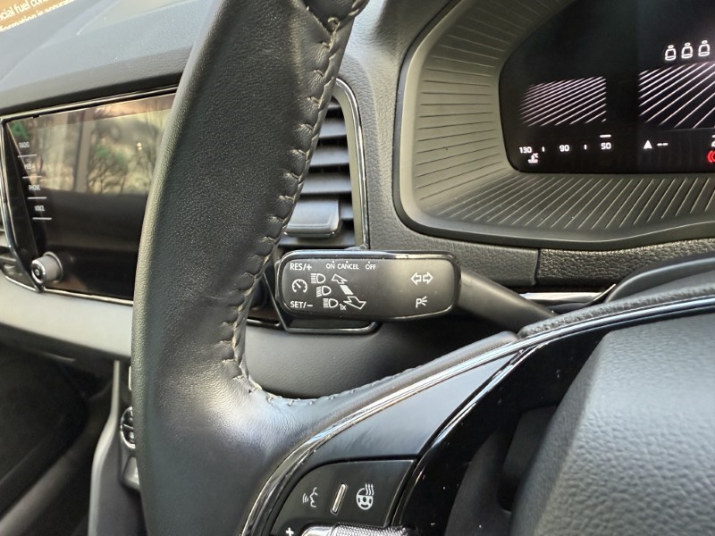 2023 (23) SKODA KAROQ 1.5 TSI SE L 5dr 4796354