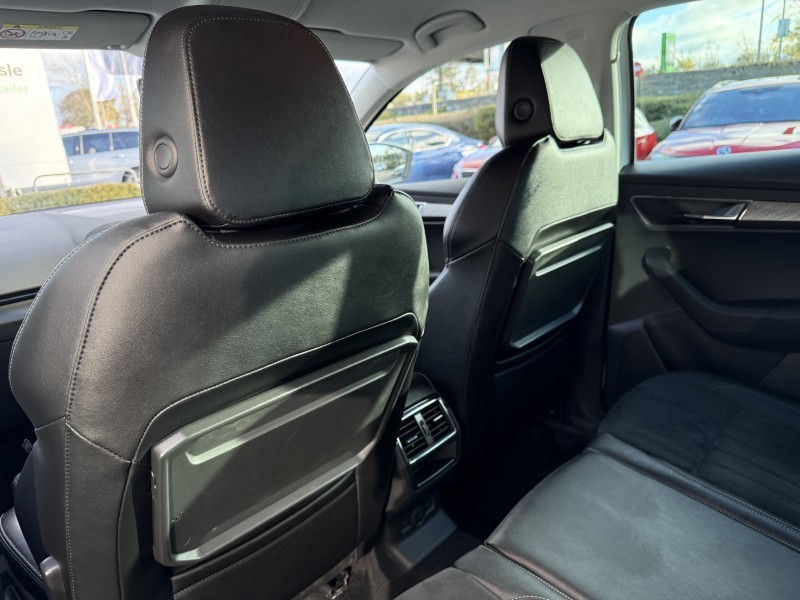 2023 (23) SKODA KAROQ 1.5 TSI SE L 5dr 4796379