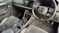 2023 (23) SKODA KAROQ 1.5 TSI SE L 5dr 4796350
