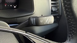 2023 (23) SKODA KAROQ 1.5 TSI SE L 5dr 4796355