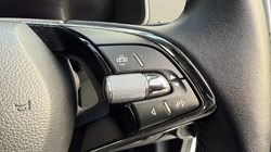 2023 (23) SKODA KAROQ 1.5 TSI SE L 5dr 4796353