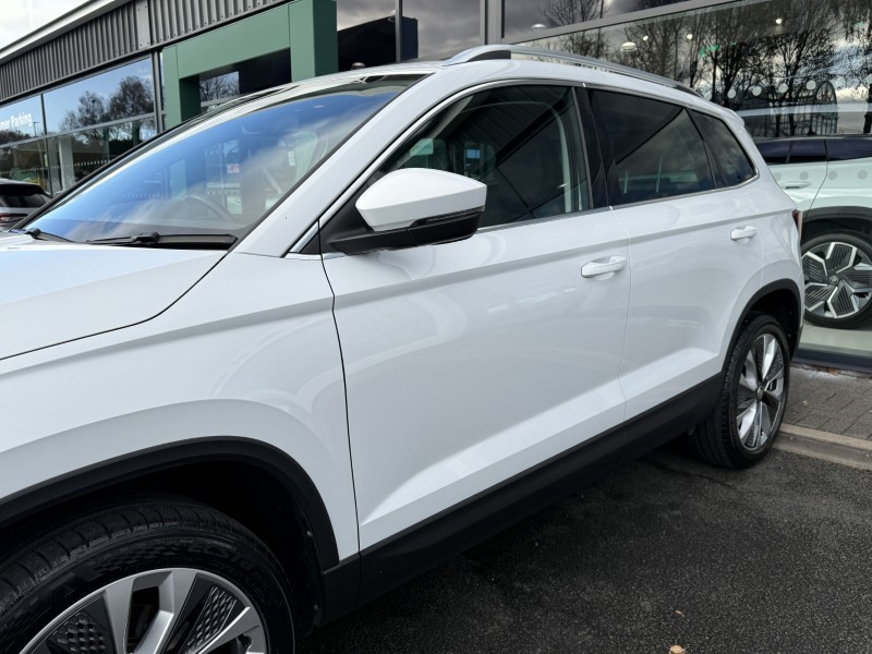 2023 (23) SKODA KAROQ 1.5 TSI SE L 5dr 4796330