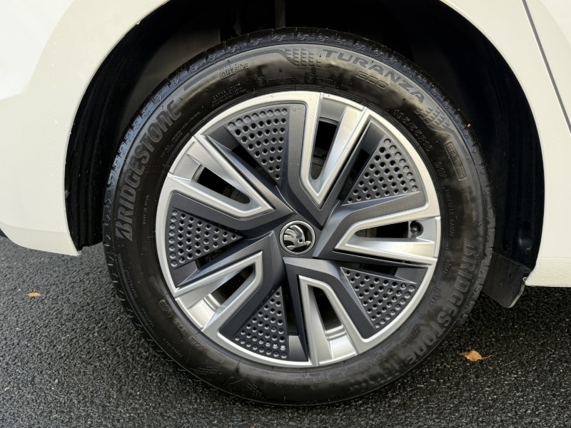 2024 (73) SKODA FABIA 1.0 TSI 110 SE L 5dr DSG 4770729