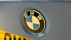 2017 (17) BMW 3 SERIES 330e M Sport 4dr Step Auto 3090881