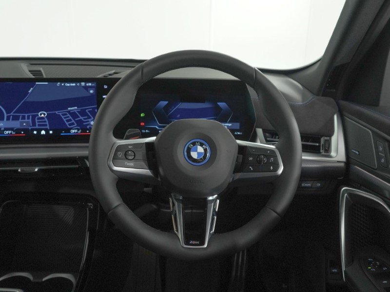  BMW iX2 eDrive20 Shadow Edition 65kWh 5dr 5235911