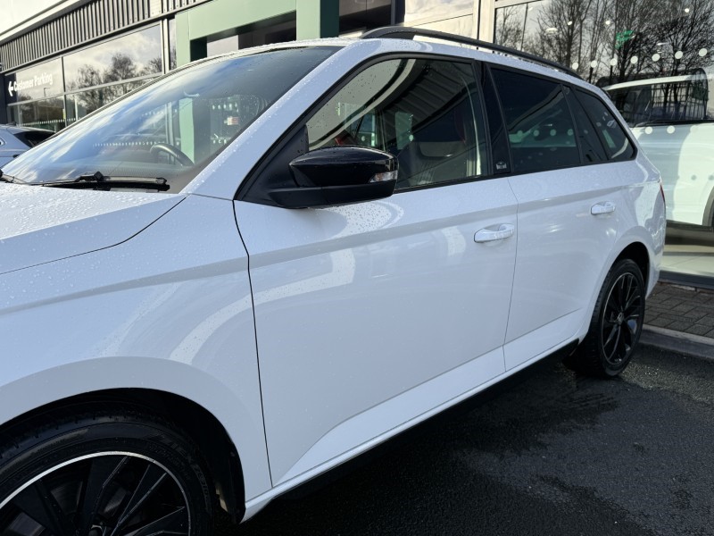 2021 (21) SKODA FABIA 1.0 TSI Monte Carlo 5dr DSG 4824314