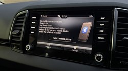 2022 (72) SKODA KAROQ 1.5 TSI SE L 5dr 4813323