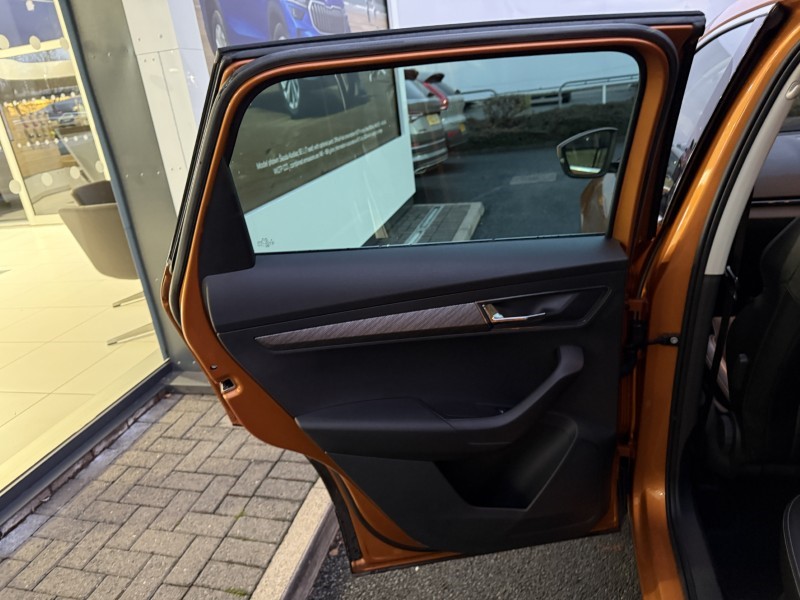 2022 (72) SKODA KAROQ 1.5 TSI SE L 5dr 4813336