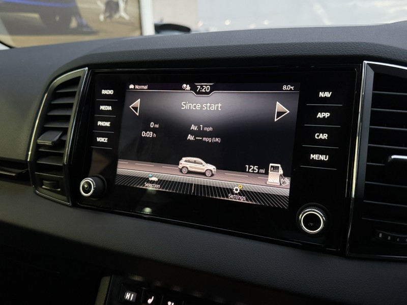 2022 (72) SKODA KAROQ 1.5 TSI SE L 5dr 4813327