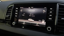 2022 (72) SKODA KAROQ 1.5 TSI SE L 5dr 4813327