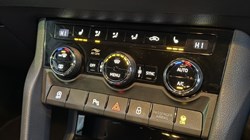 2022 (72) SKODA KAROQ 1.5 TSI SE L 5dr 4813316