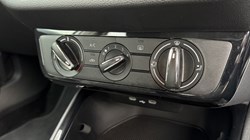 2023 (73) SKODA FABIA 1.0 MPI 80 SE Comfort 5dr 4888210