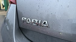 2023 (73) SKODA FABIA 1.0 MPI 80 SE Comfort 5dr 4888197