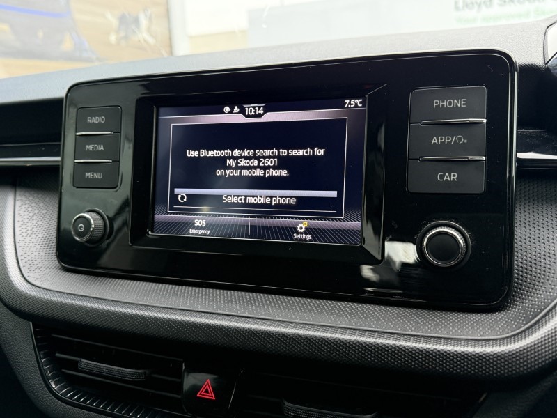 2023 (73) SKODA FABIA 1.0 MPI 80 SE Comfort 5dr 4888215