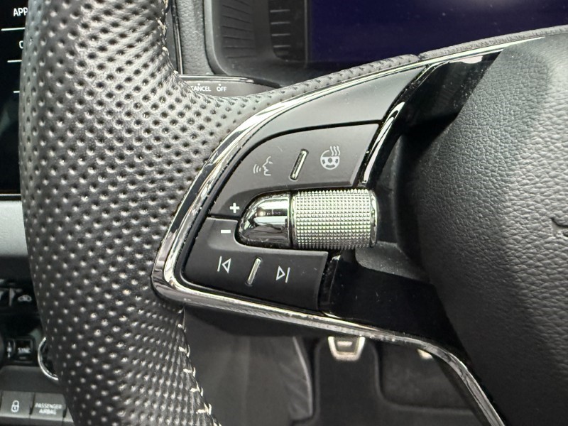 2023 (23) SKODA KAROQ 2.0 TDI [150] Sportline 5dr 4879330