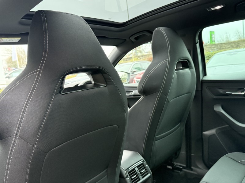 2023 (23) SKODA KAROQ 2.0 TDI [150] Sportline 5dr 4879350