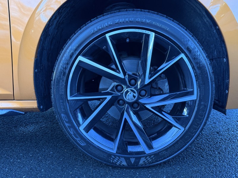 2022 (72) SKODA KAMIQ 1.5 TSI Monte Carlo 5dr DSG 4838695