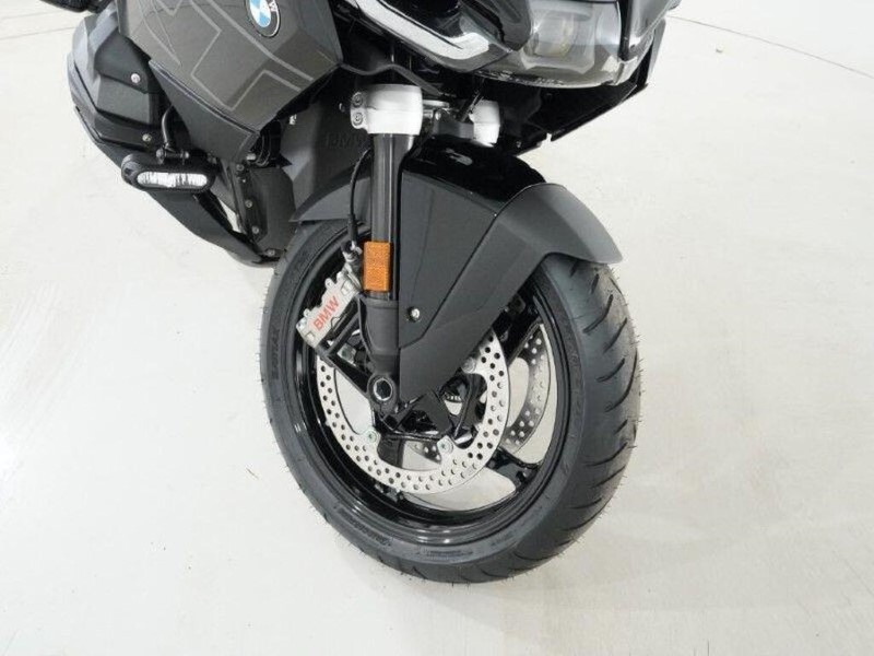 BMW Motorrad R1300 RT LE (25MY) 5995357