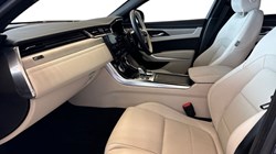 2024 (24) JAGUAR XF 2.0 D200 R-Dynamic SE Black 4dr Auto 3484996