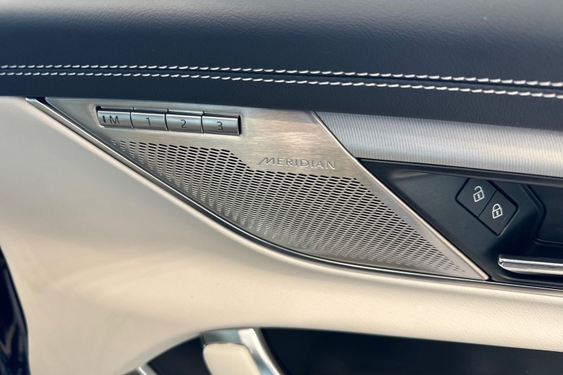 2024 (24) JAGUAR XF 2.0 D200 R-Dynamic SE Black 4dr Auto 3485004