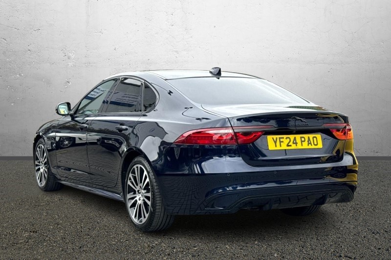 2024 (24) JAGUAR XF 2.0 D200 R-Dynamic SE Black 4dr Auto 3484995