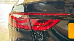 2024 (24) JAGUAR XF 2.0 D200 R-Dynamic SE Black 4dr Auto 3485032