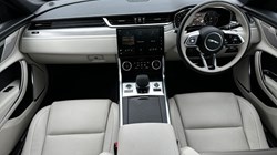 2024 (24) JAGUAR XF 2.0 D200 R-Dynamic SE Black 4dr Auto 3485002